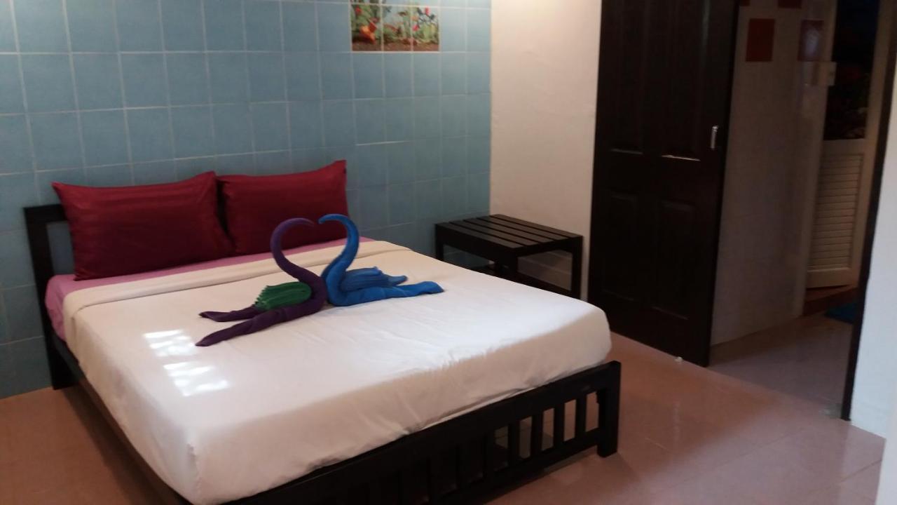 Palada Guest House Hua Hin Exterior photo